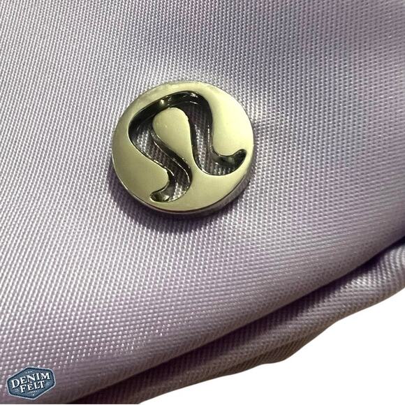 Lululemon Arhletica Everywhere Belt/Sling Bag 1L | Lavender Frost | NEW/NWT!! - Picture 6 of 16